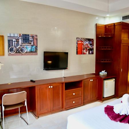 The Club Inn - หาดกมลา ภายนอก รูปภาพ