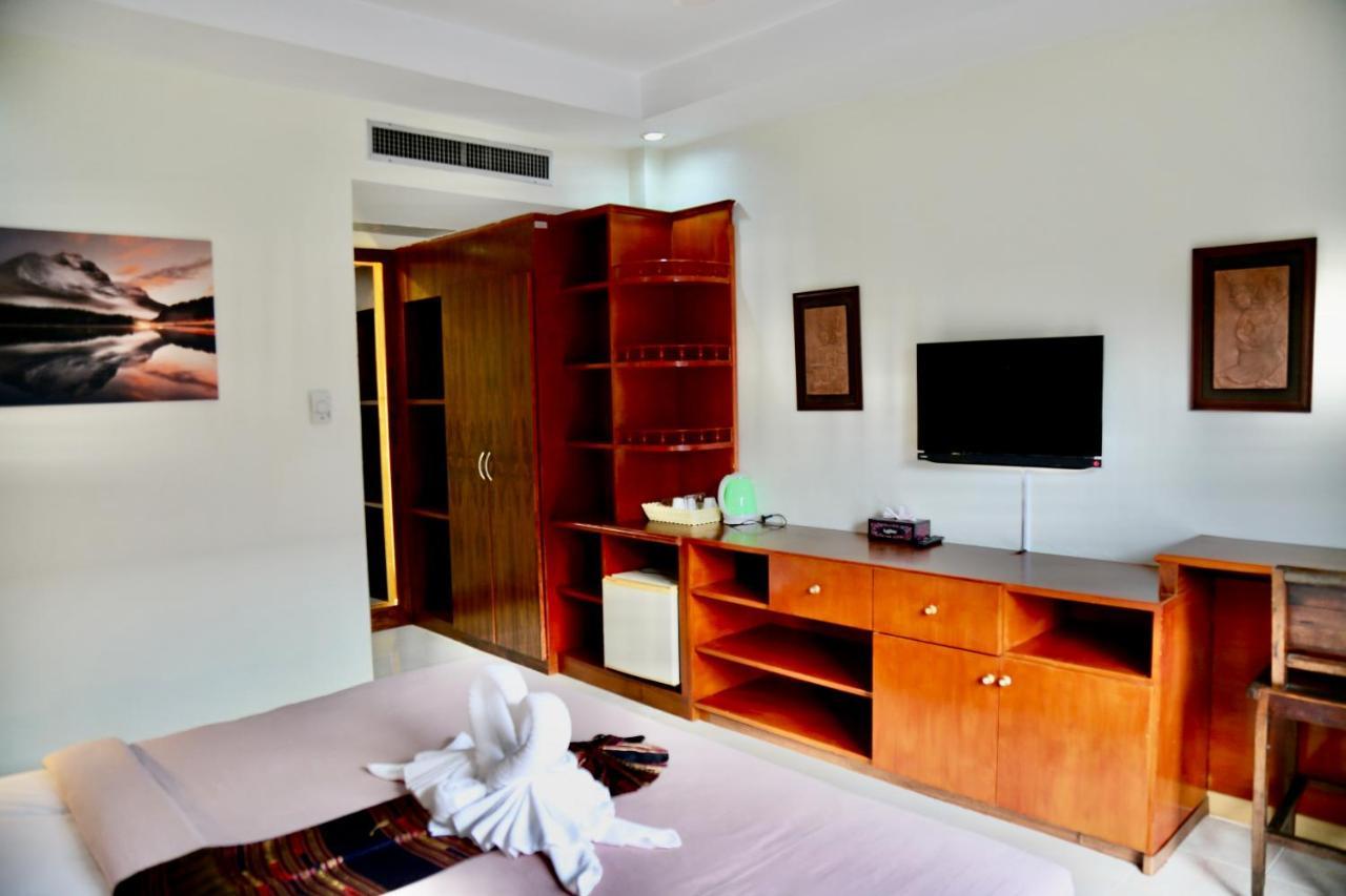 The Club Inn - หาดกมลา ภายนอก รูปภาพ